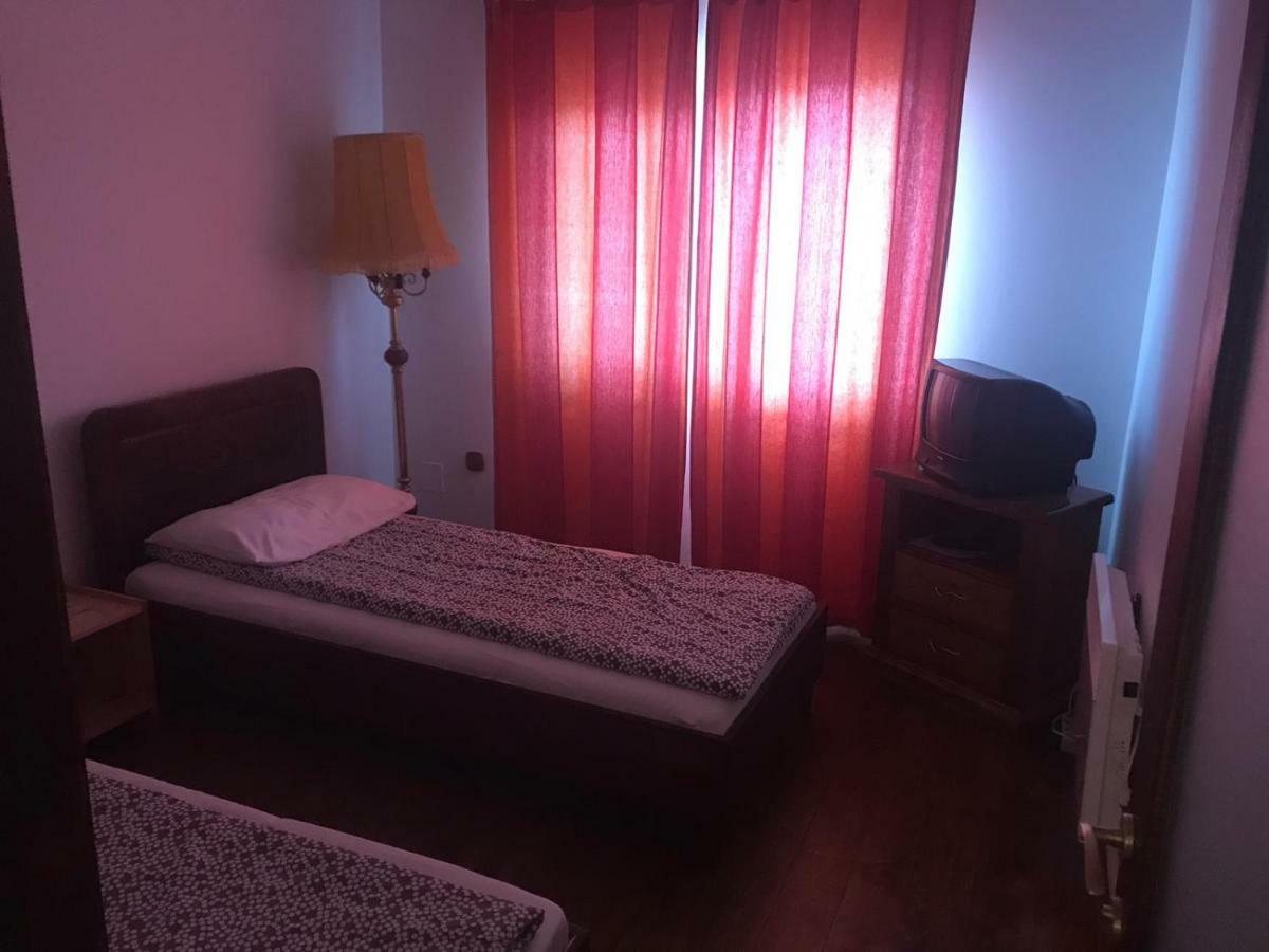 Pensiunea Trei Ponei Corbeni Exterior foto